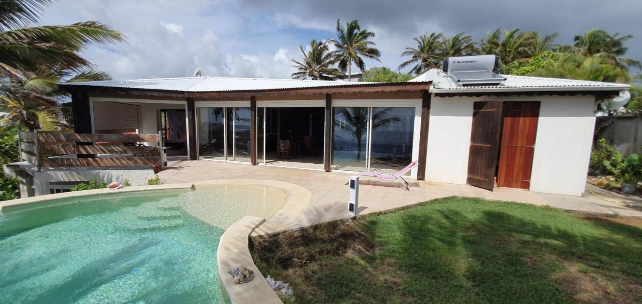Wild Paradise: Vue Mer Piscine à Débordement