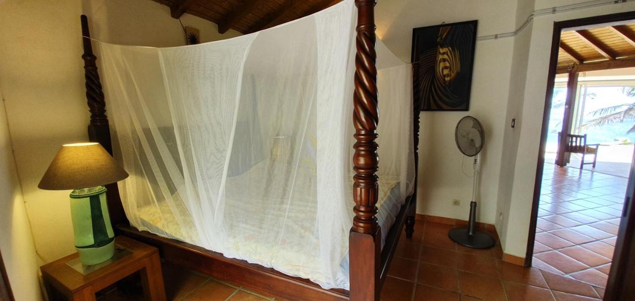 Villa Wild Paradise: Vue Mer Piscine A Debordement *