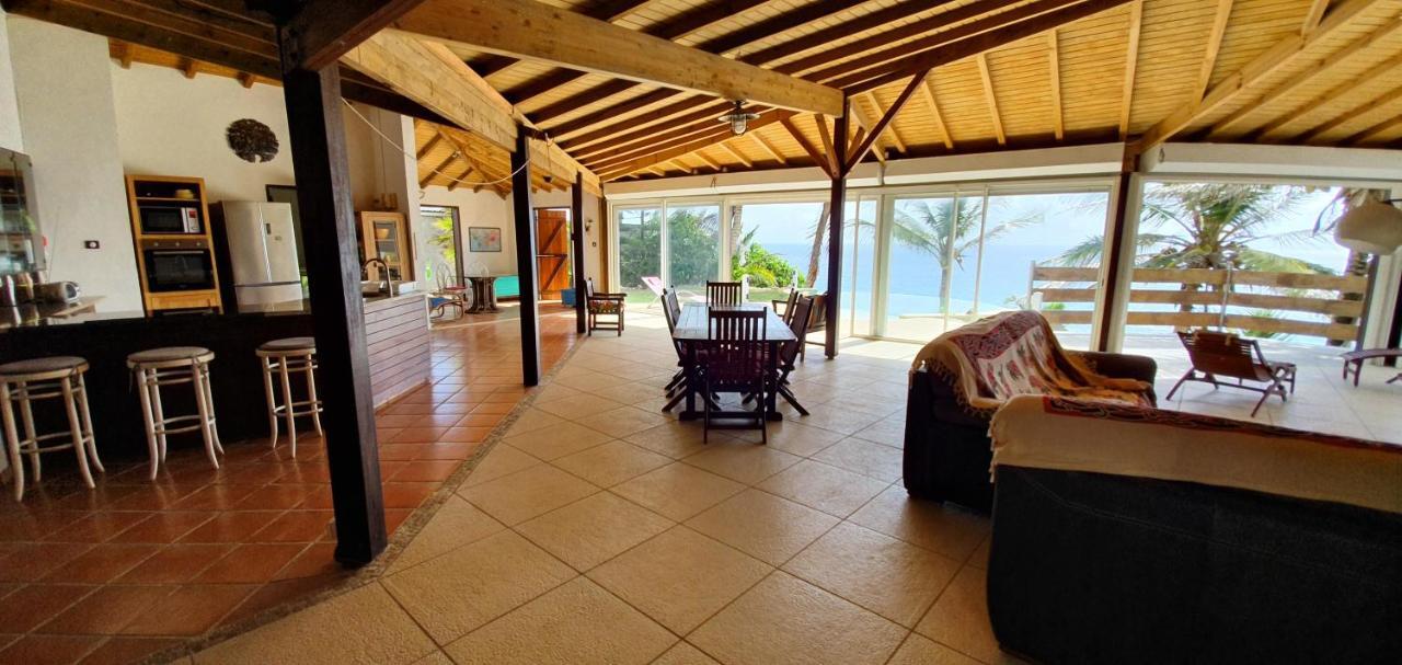 Wild Paradise: Vue Mer Piscine A Debordement * Le Moule